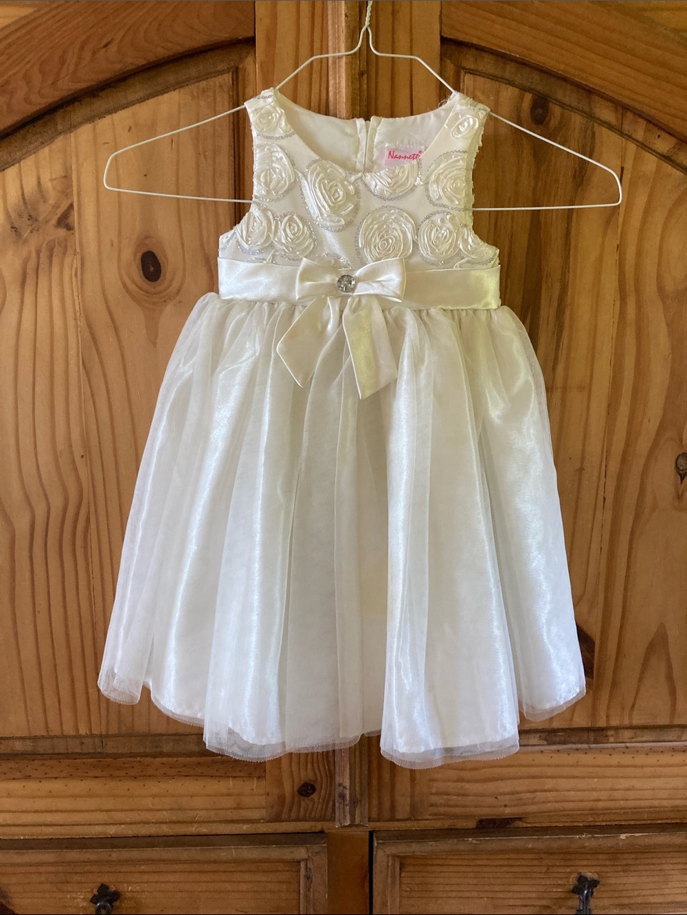 Girls Nannette white lace silver sequins flower girl sleeveless dress size 3T
